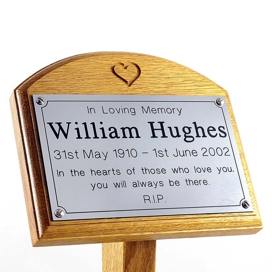 7" x 5" memorial oak ground stake with silver plaque, carved heart, sans-serif font