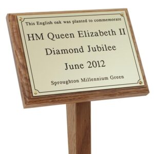 8" x 5" memorial oak ground stake with plaque