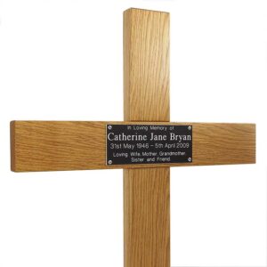 40 inch memorial cross, black plaque with white text - close-up