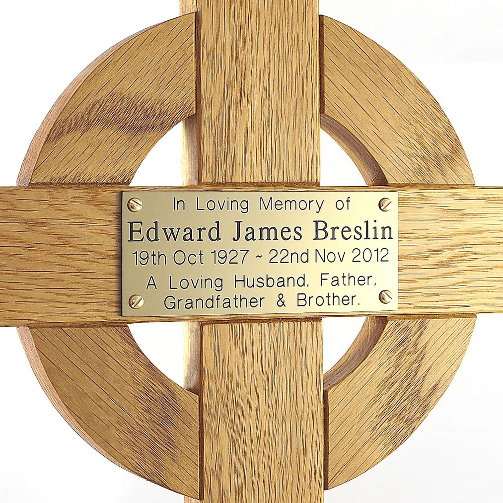 26 inch celtic cross with gold plaque close-up