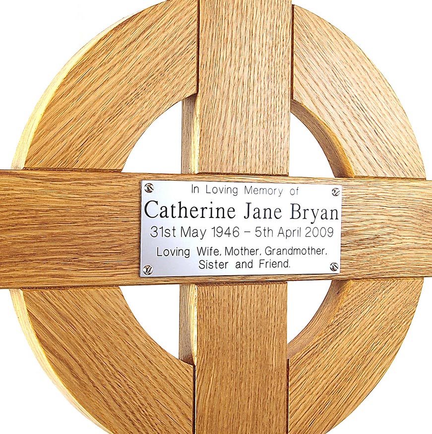 48 inch celtic cross with silver plaque, oak - close-up